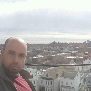 Meet your Posher, Victor martin